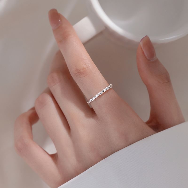 Textured Alloy Open Ring SpreePicky