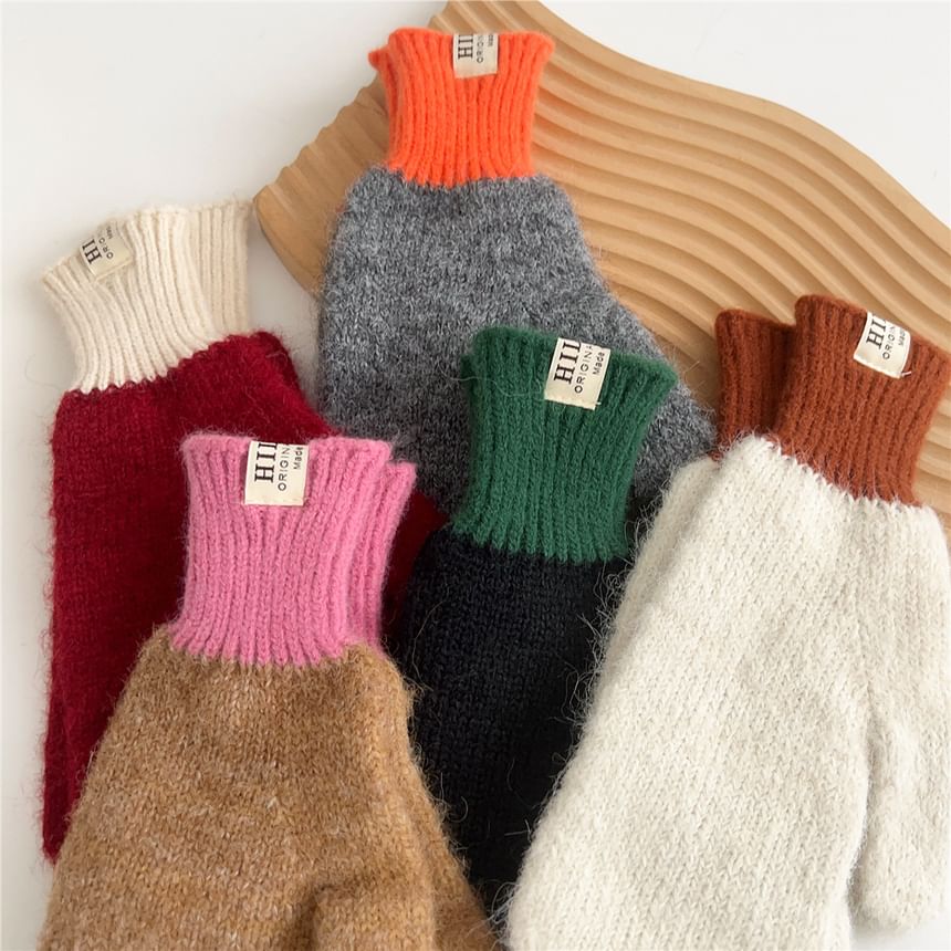 Two Tone Mittens SpreePicky