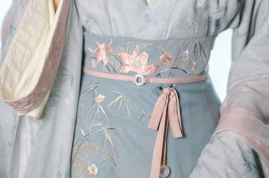 Long-Sleeve V-Neck Floral Embroidered Hanfu Top / Plain Top / High Waist Midi A-Line Skirt / Camisole / Shawl / Waist Skirt / Braid / Set SpreePicky