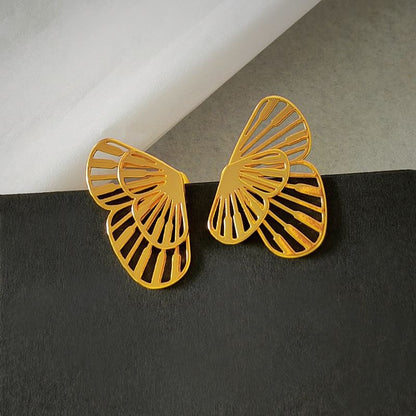 Wing Stud Earring SpreePicky