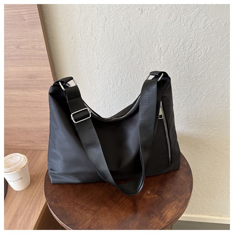 Plain Lightweight Crossbody Bag SpreePicky