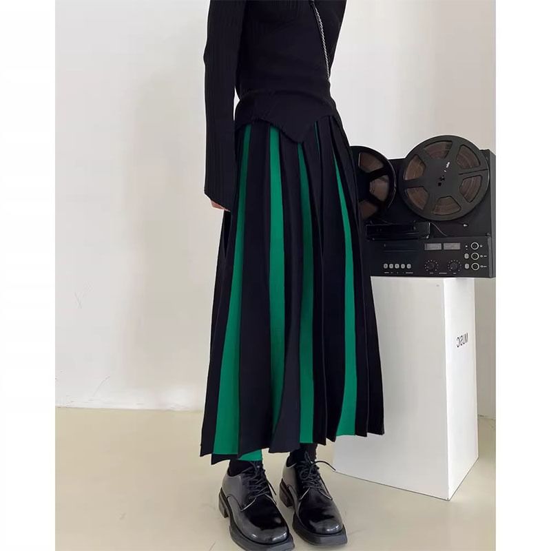 High Rise Two Tone Pleated Knit Midi A-Line Skirt SpreePicky