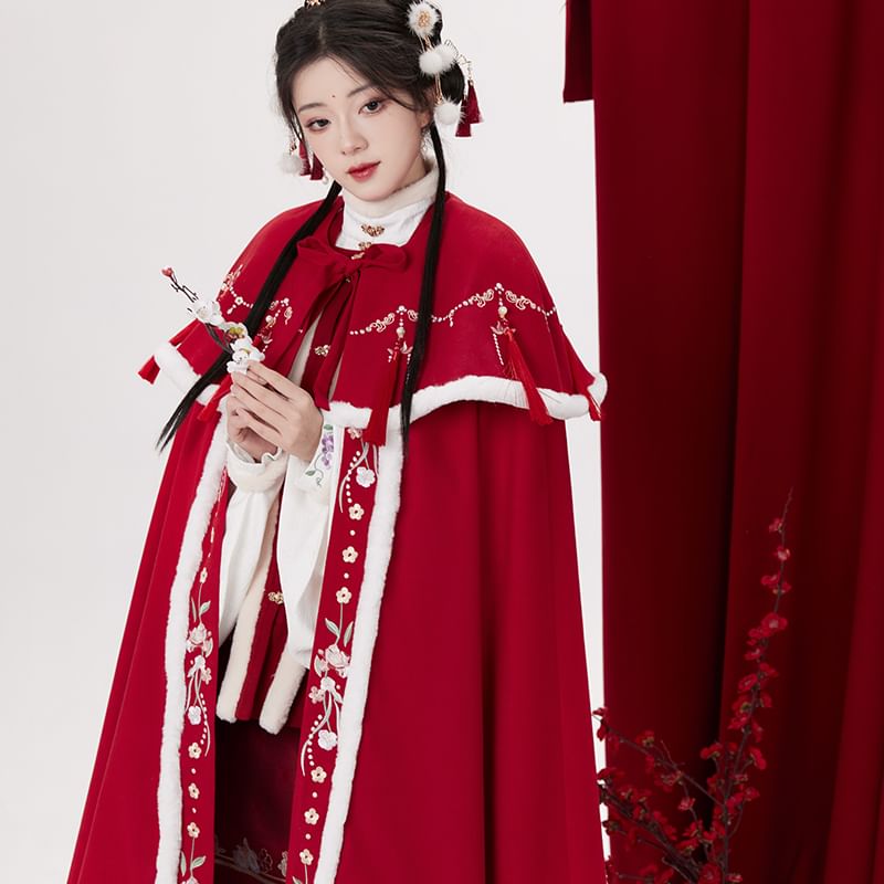 Traditional Chinese Embroidered Open Front Coat / Decorative Collar / Set SpreePicky