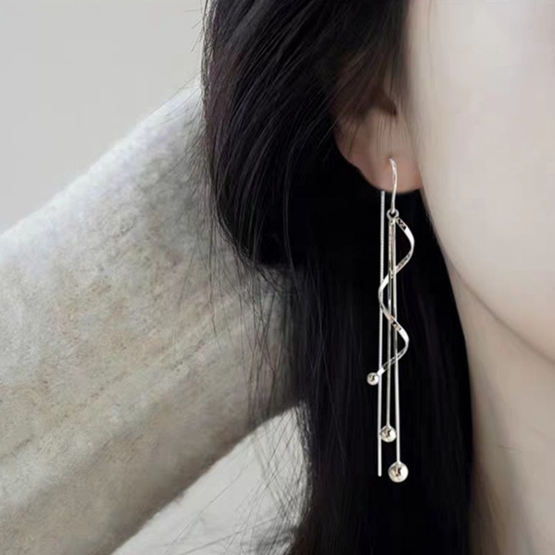 Wavy Threader Earring SpreePicky