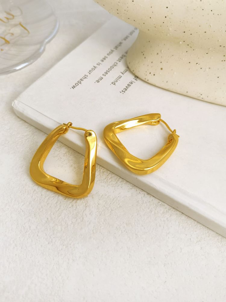 Twisted Geometric Alloy Hoop Earring SpreePicky