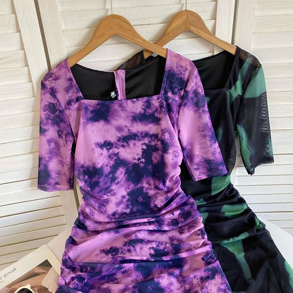 Short-Sleeve Square Neck Tie Dye Ruched Slit Midi Sheath Dress mySite