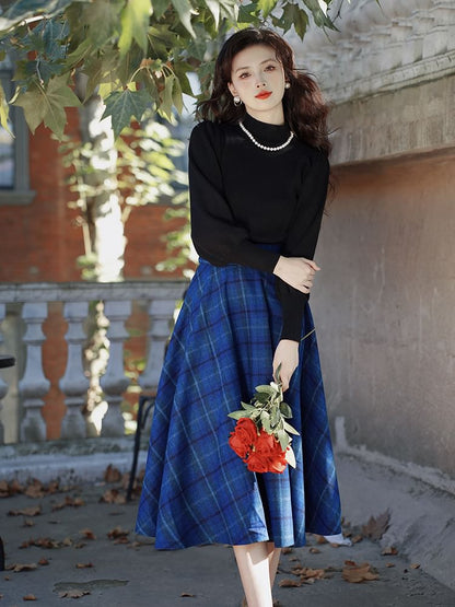 Balloon Sleeve Mock Neck Plain Sweater / High Waist Plaid Midi A SpreePicky