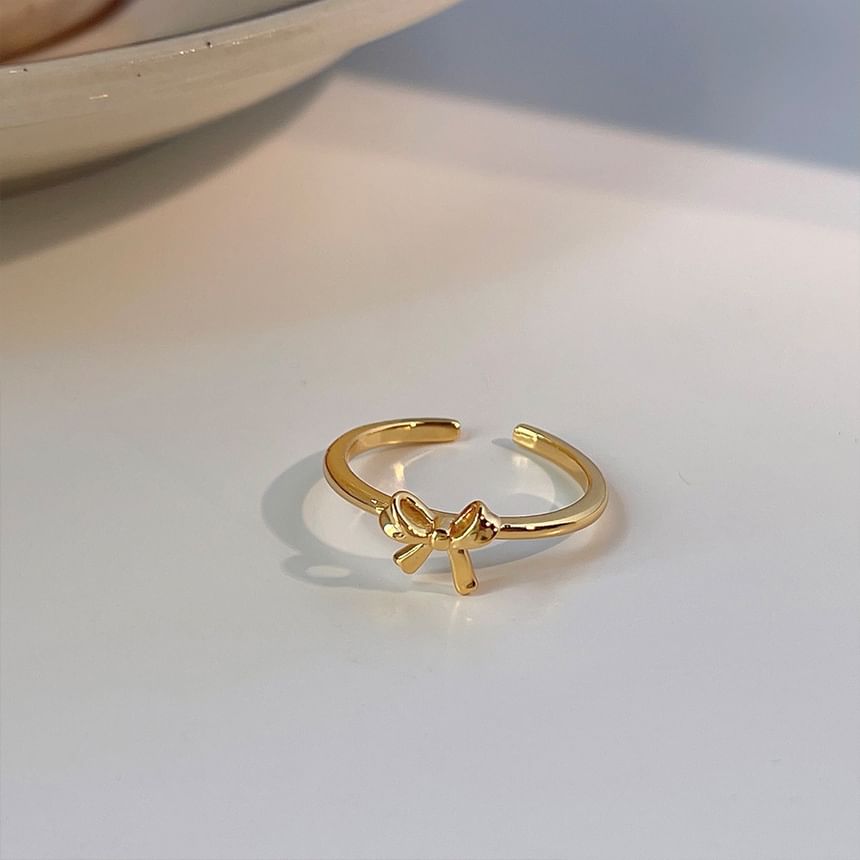 Bow Alloy Open Ring SpreePicky