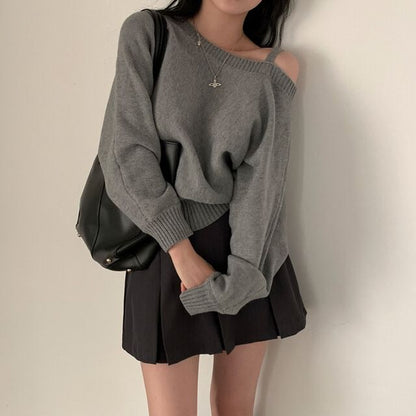 Asymmetrical Neck Cold-Shoulder Sweater SpreePicky