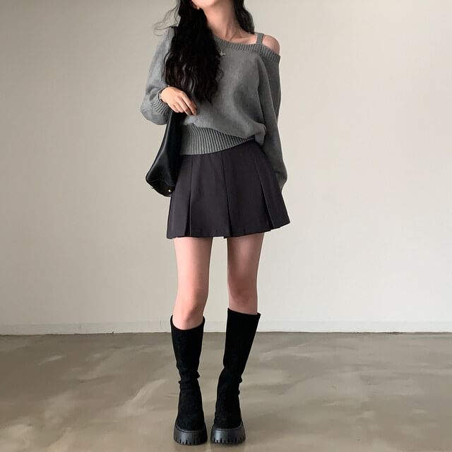 Asymmetrical Neck Cold-Shoulder Sweater SpreePicky