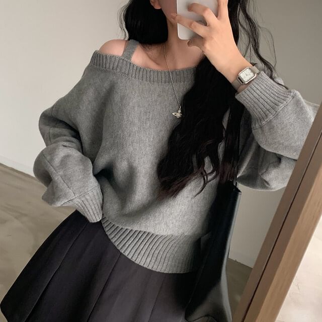 Asymmetrical Neck Cold-Shoulder Sweater SpreePicky