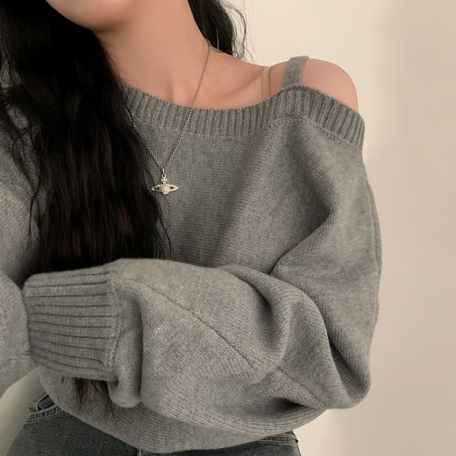 Asymmetrical Neck Cold-Shoulder Sweater SpreePicky