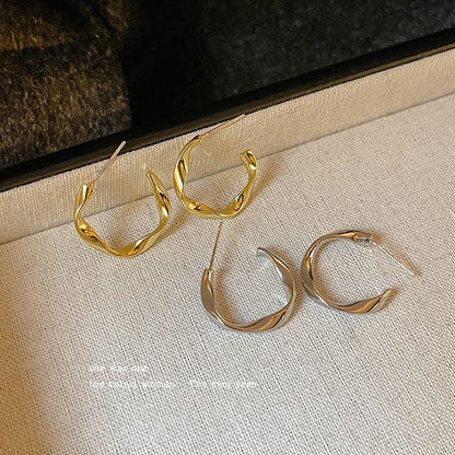 Twisted Hoop Earring SpreePicky