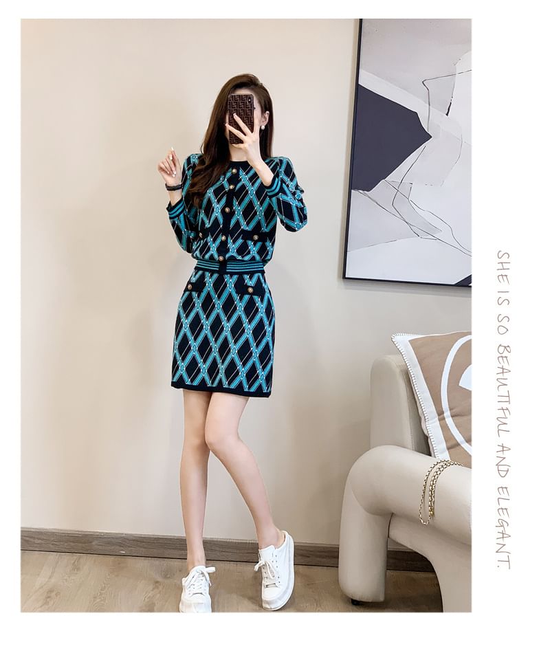 Set: Patterned Sweater + High Waist Knit Mini Straight Skirt SpreePicky