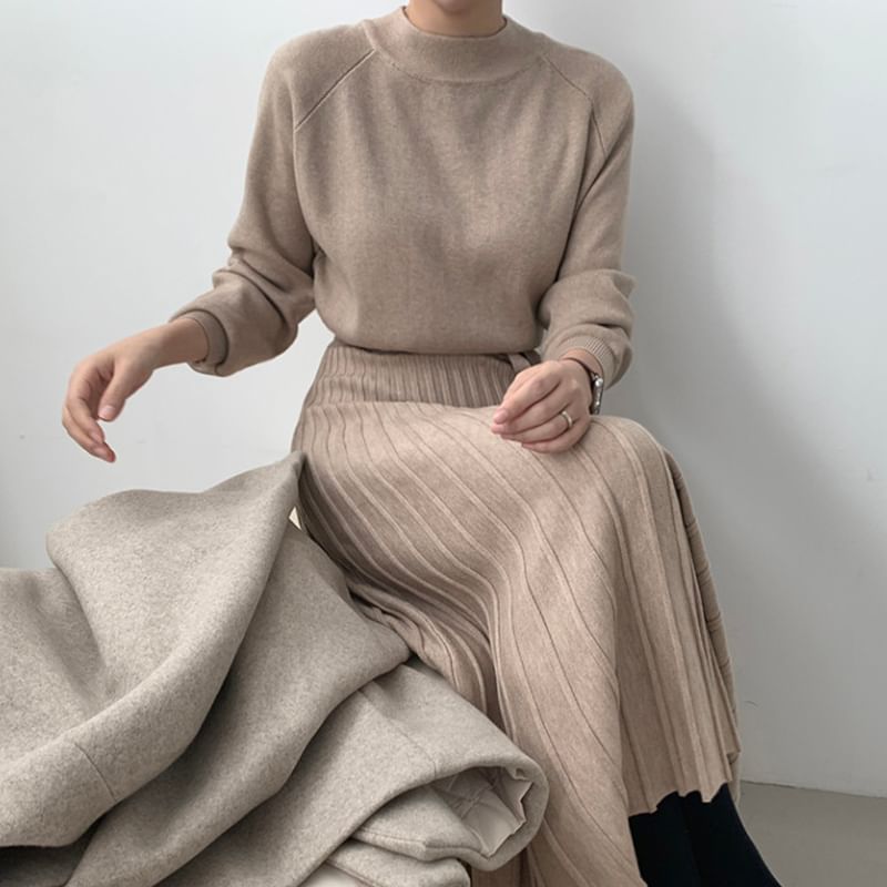 Long-Sleeve Mock Neck Plain Accordion Pleated Midi A-Line Knit Dress SpreePicky