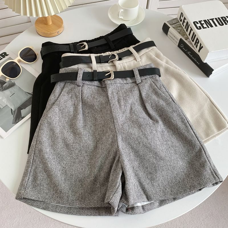 Set: High Waist Plain Shorts + Faux Leather Belt mySite