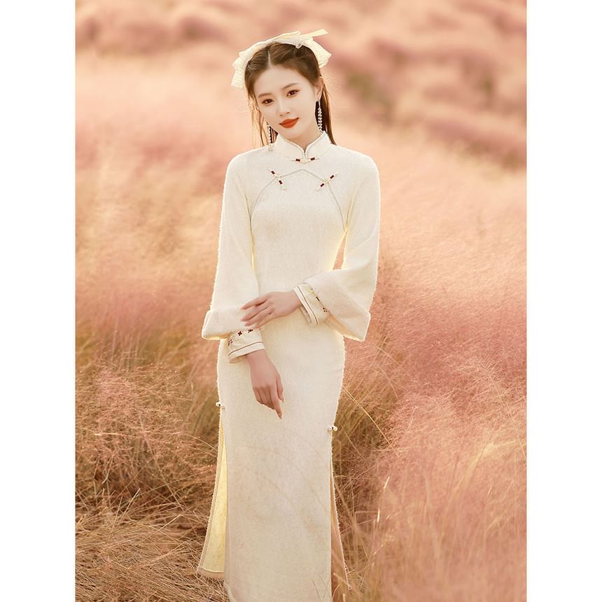 Long-Sleeve Embroidered Midi Qipao / Fluffy Trim Frog Button Vest SpreePicky