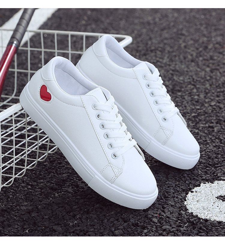 Platform Heart Print Faux Leather Lace-Up Sneakers SpreePicky