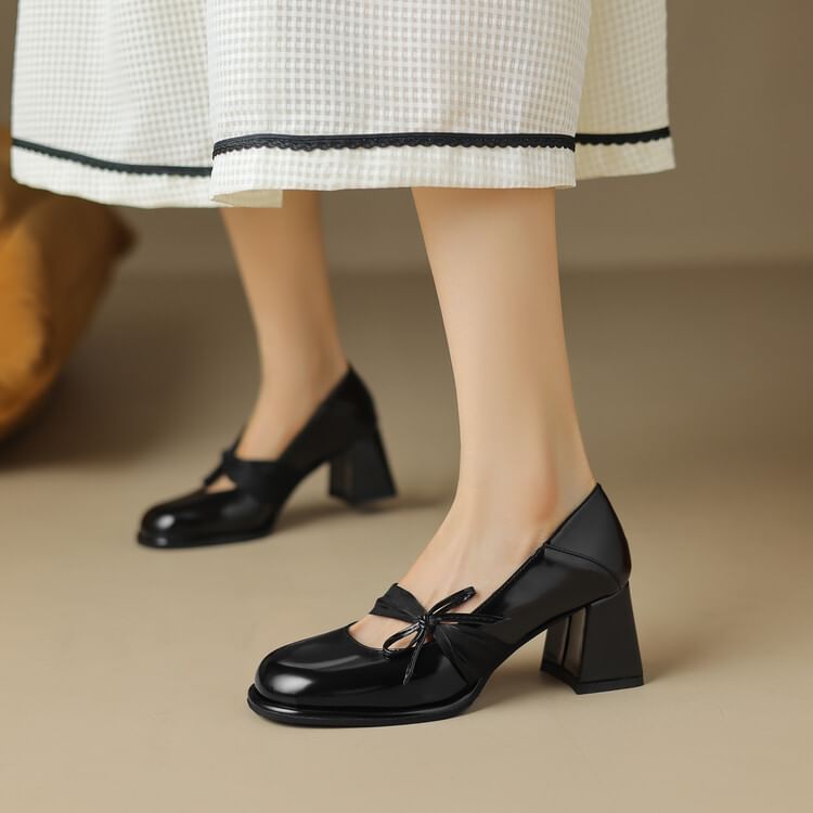 Bow Patent Leather Block Heel Pumps SpreePicky