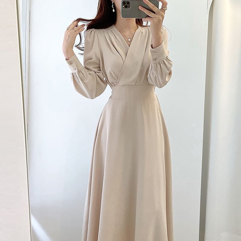 Long-Sleeve V-Neck Plain Midi A-Line Dress SpreePicky