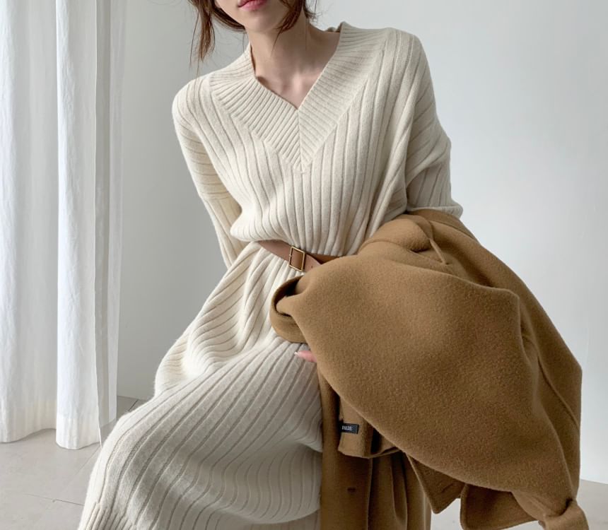 Long-Sleeve V-Neck Plain Ribbed Midi Sweater Dress SpreePicky