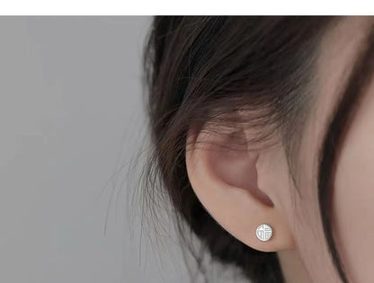 Lucky Ear Stud SpreePicky