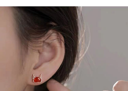 Dragon Ear Stud SpreePicky