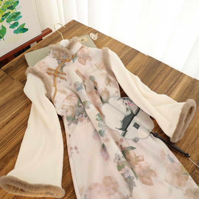 Long-Sleeve Floral Fluffy Trim Midi Qipao SpreePicky