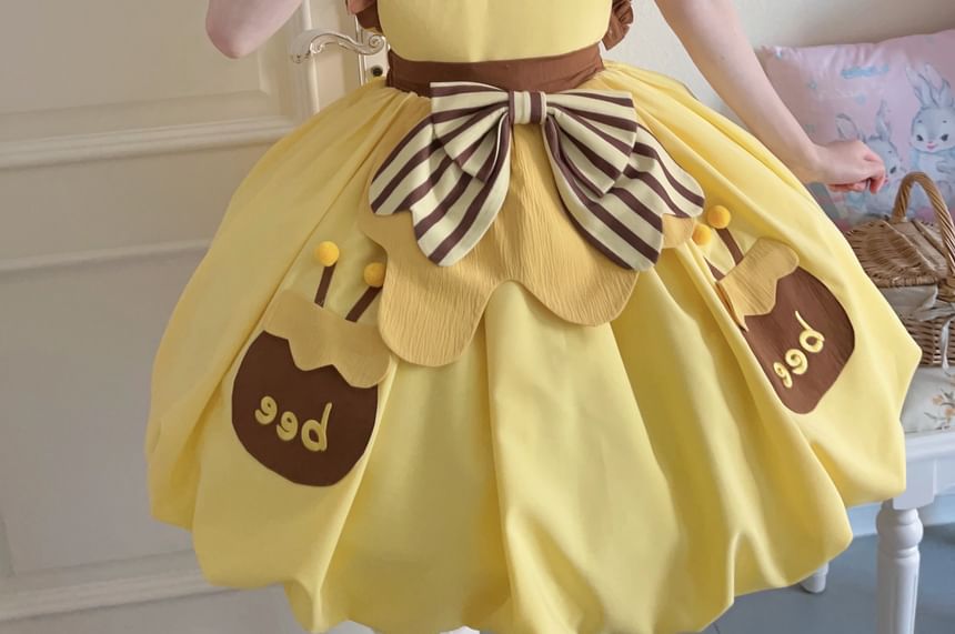 Short-Sleeve Bow Frill Trim Blouse / Bee Print A-Line Overall Dress / Jumper Shorts / Arm Sleeves / Bow / Underskirt / Headband / Set SpreePicky