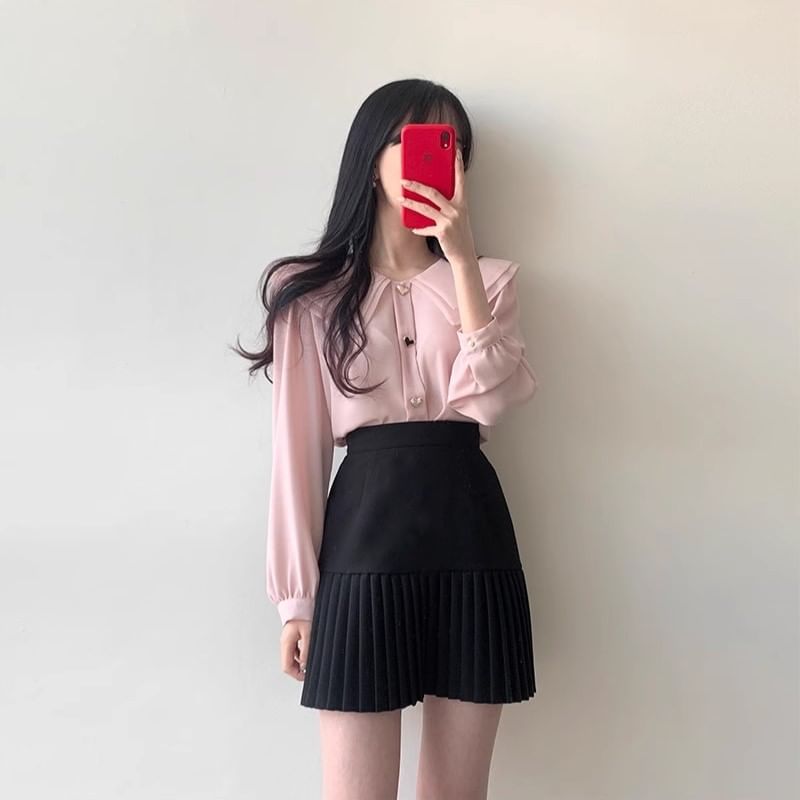 Long-Sleeve Plain Heart Button Blouse / High Waist Accordion Pleated Mini A-Line Skirt SpreePicky