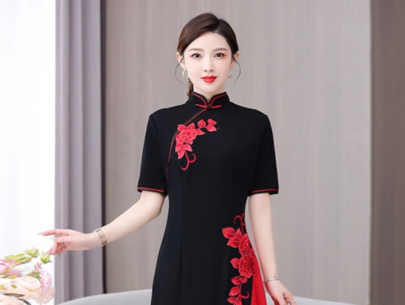 Short-Sleeve Flower Two Tone Maxi A-Line Qipao SpreePicky