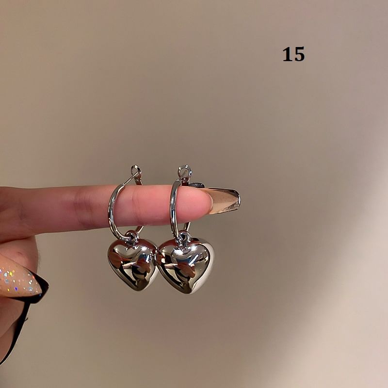 (Various Silver Earring Designs) Tone FashionChic