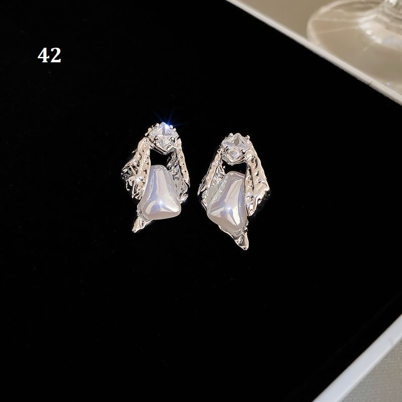 (Various Silver Earring Tone Designs) FashionChic