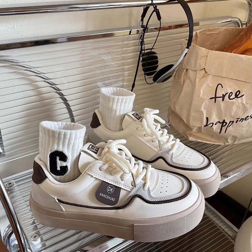 Lettering Tag Platform Sneakers SpreePicky