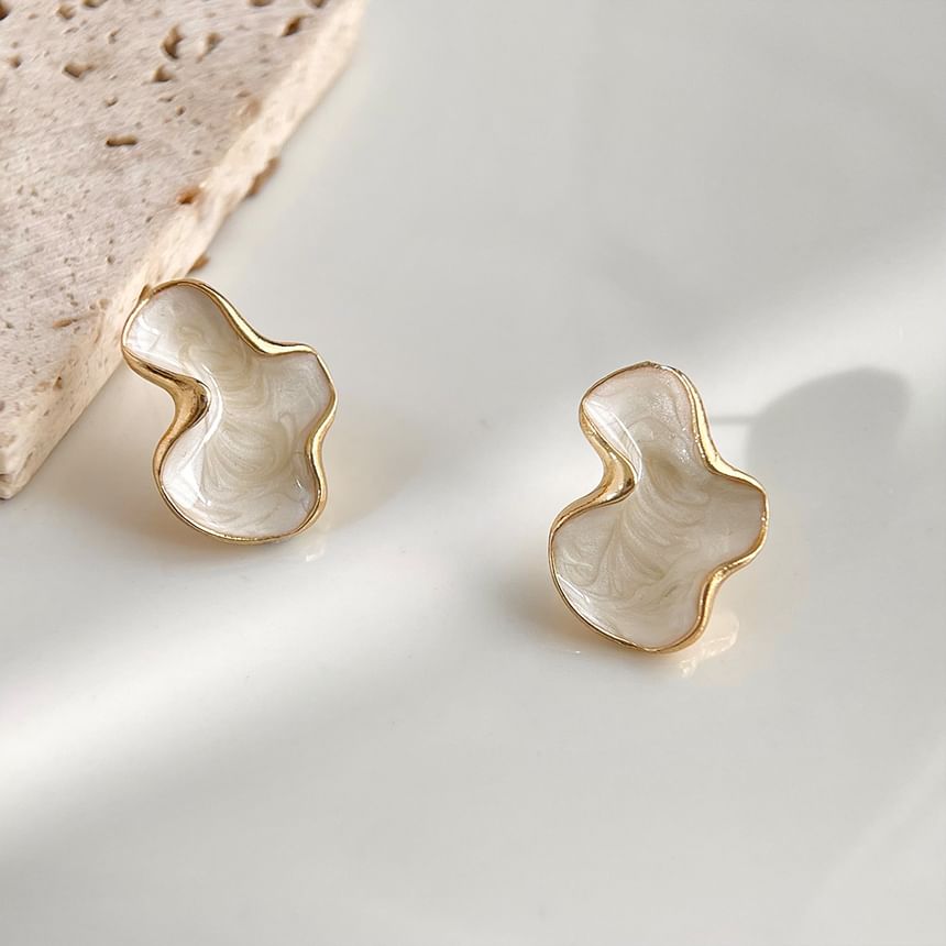 Enamel Stud Earring SpreePicky