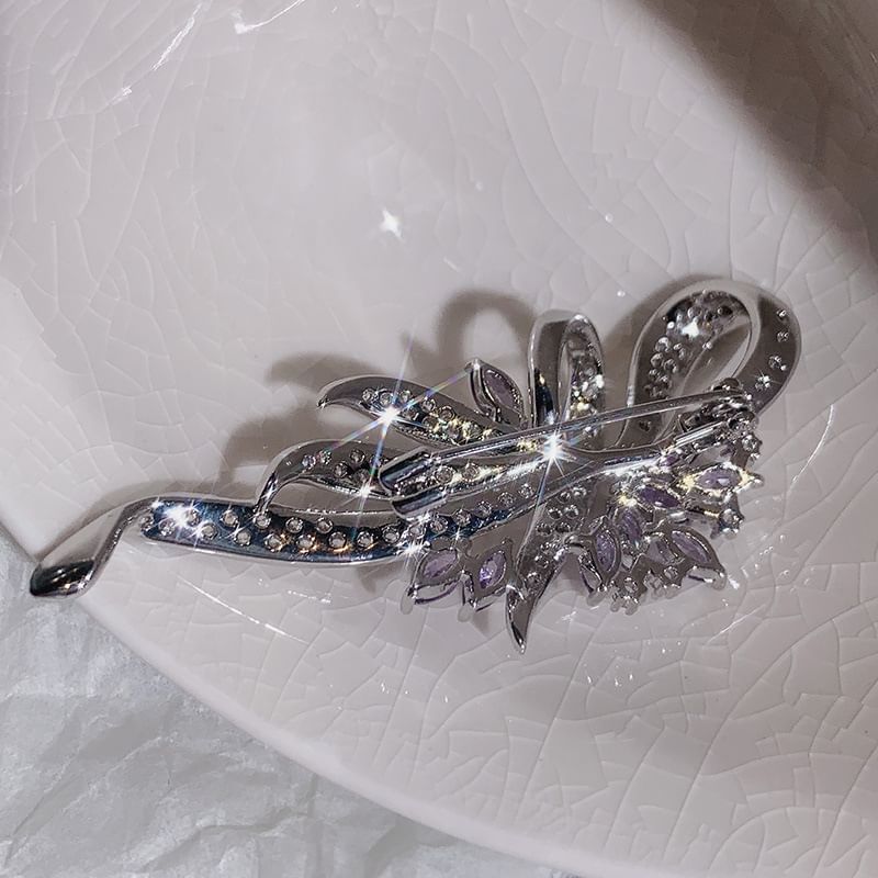 Rhinestone Alloy Brooch SpreePicky