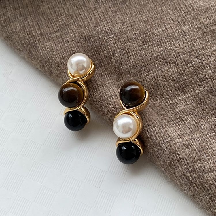 Faux Pearl Stud Earring SpreePicky