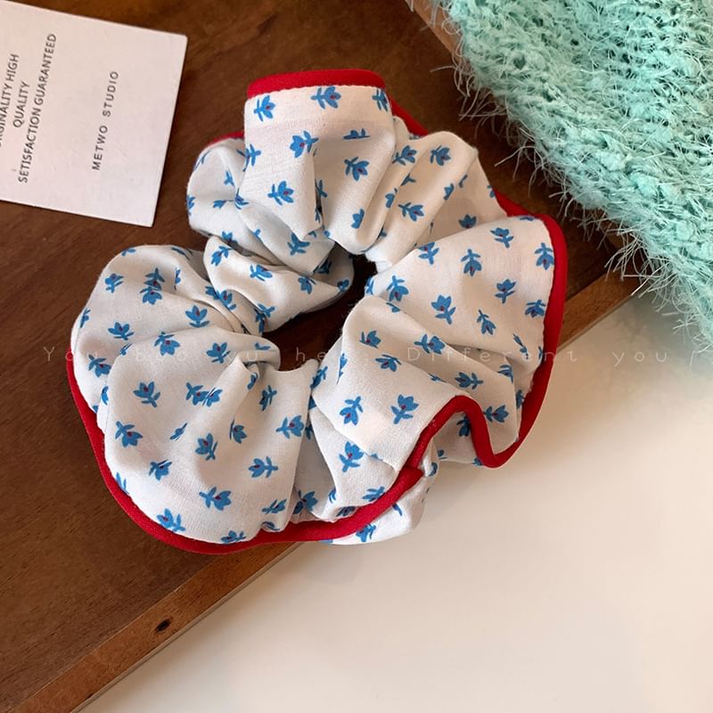 Floral Fabric Scrunchie mySite