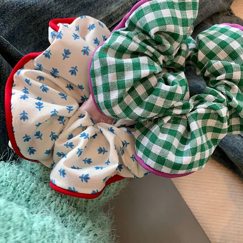 Floral Fabric Scrunchie mySite