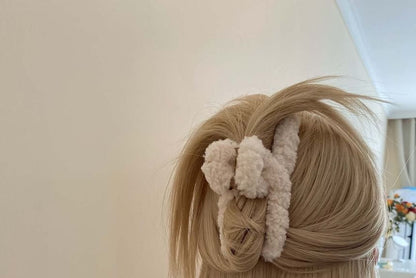 Plain Boucle Hair Claw SpreePicky