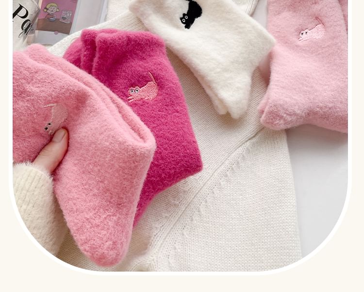 Cat Embroidered Fleece Short Socks / Set SpreePicky