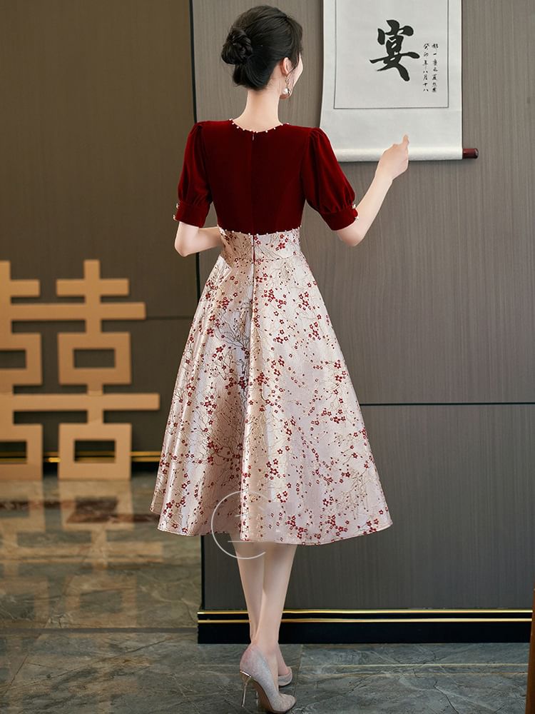 Short-Sleeve Square Neck Faux Pearl Button Velvet Panel Jacquard Midi A-Line Cocktail Dress SpreePicky