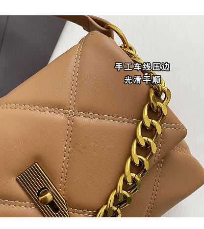 Chained Quilted Shoulder Bag SpreePicky