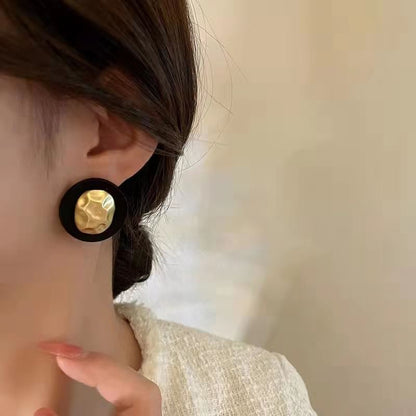 Round Alloy Stud Earring SpreePicky