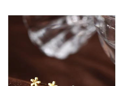 Floral Sterling Silver Stud Earring SpreePicky