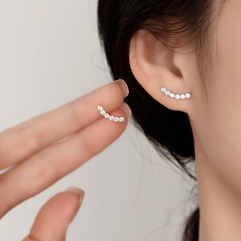 Rhinestone Climber Earring mySite