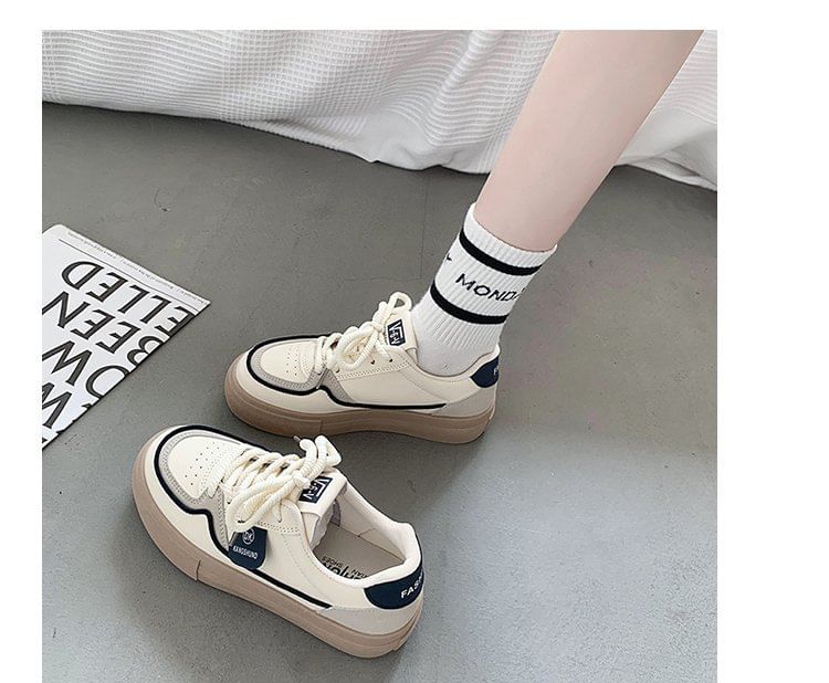 Platform Color Block Applique Faux Leather Lace-Up Sneakers SpreePicky