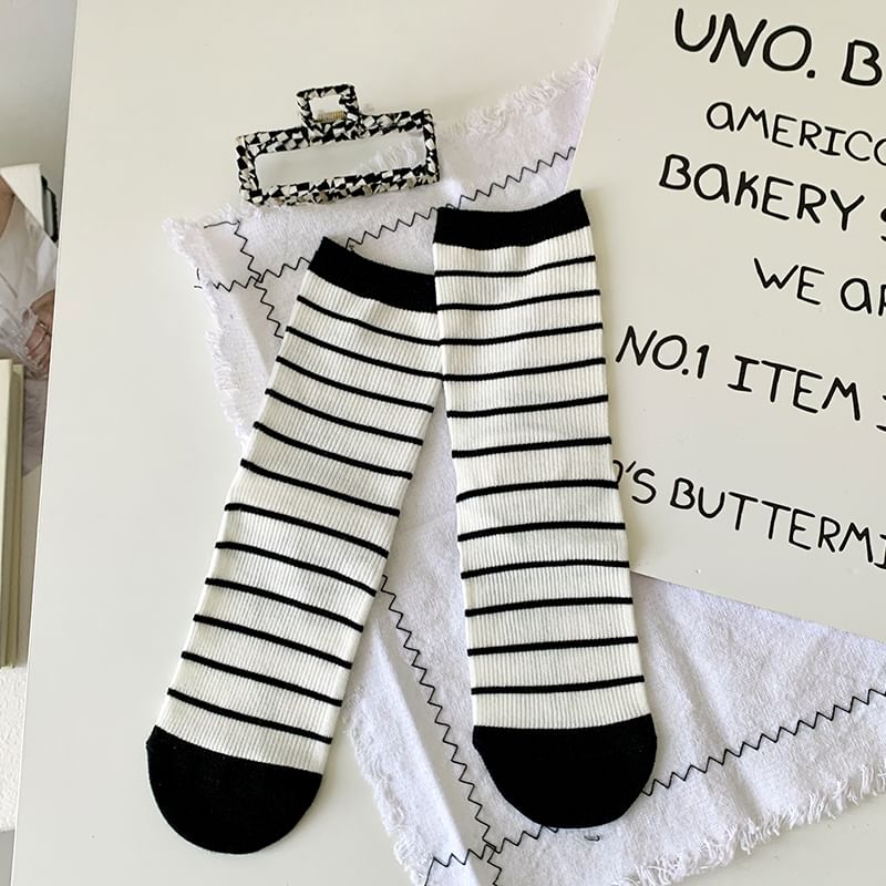 Striped Socks / Plain Socks / Contrast Trim Socks SpreePicky