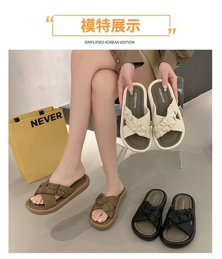 Cross Strap Plain Flats SpreePicky