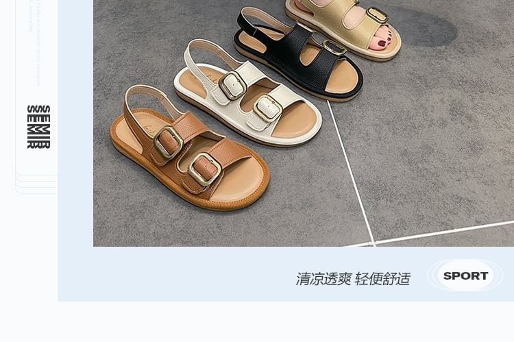 Buckled Flat Sandals SpreePicky